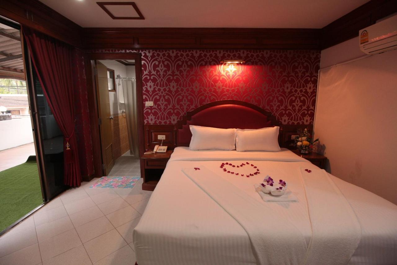 Taj Phuket Inn Patong Exterior foto